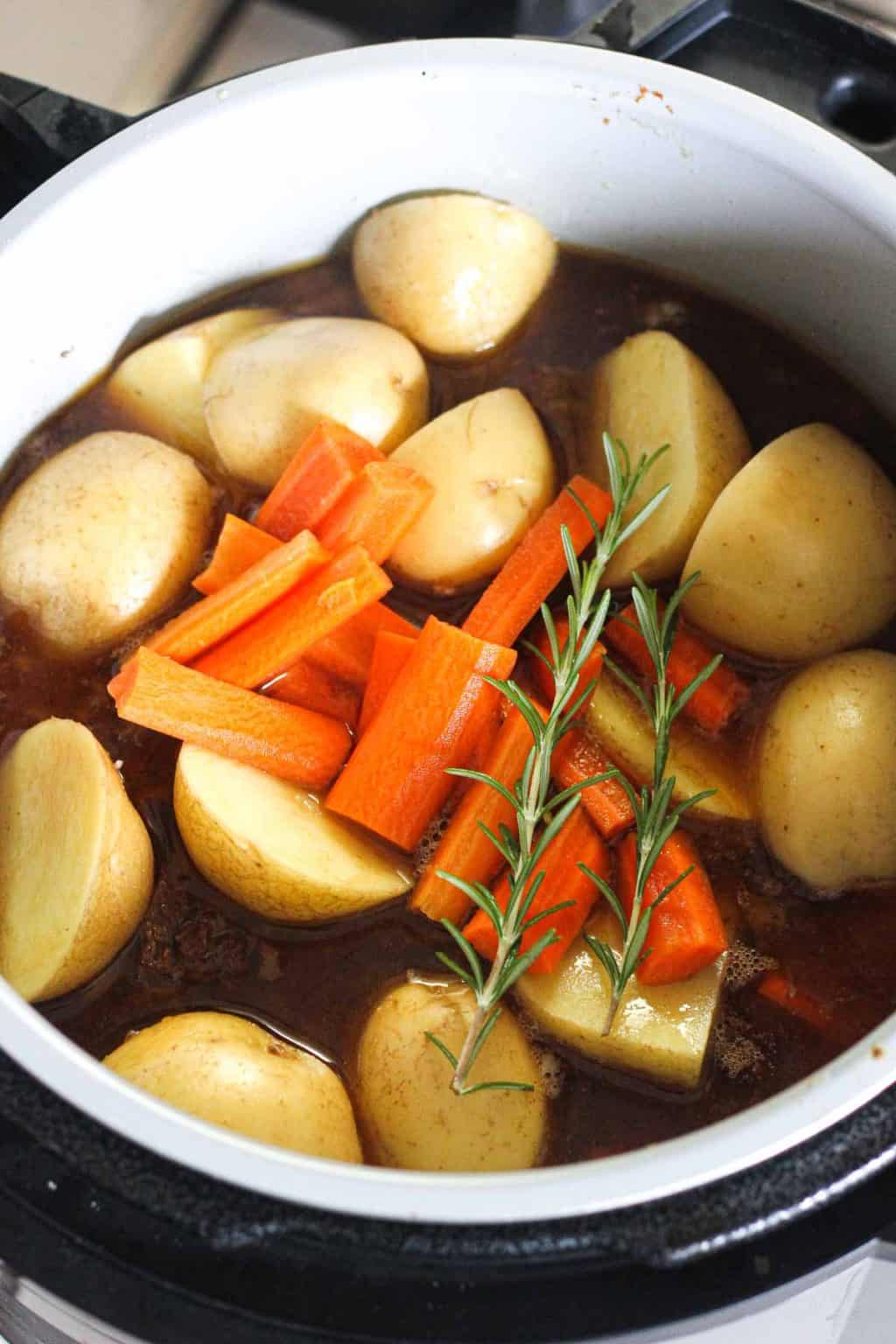 Chuck pot roast in Ninja Foodi pressure cooker - The Top Meal