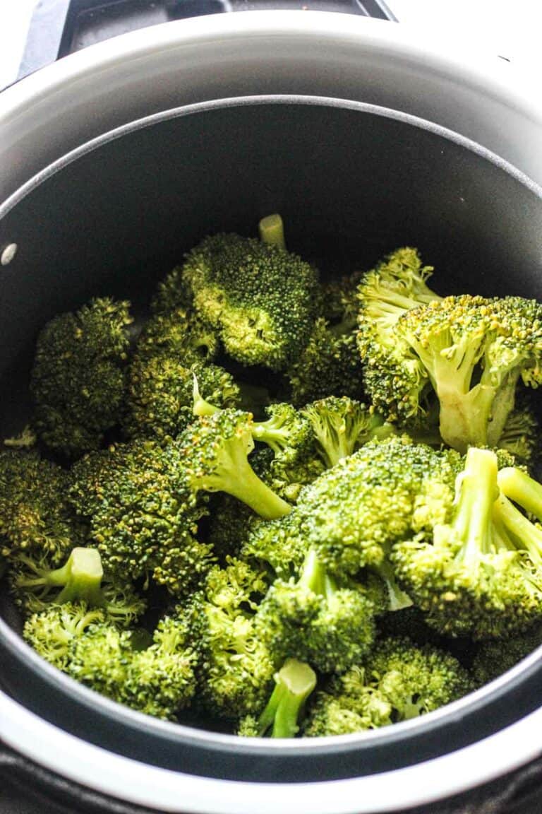 Ninja Foodi steamed broccoli (from fresh or frozen) The Top Meal