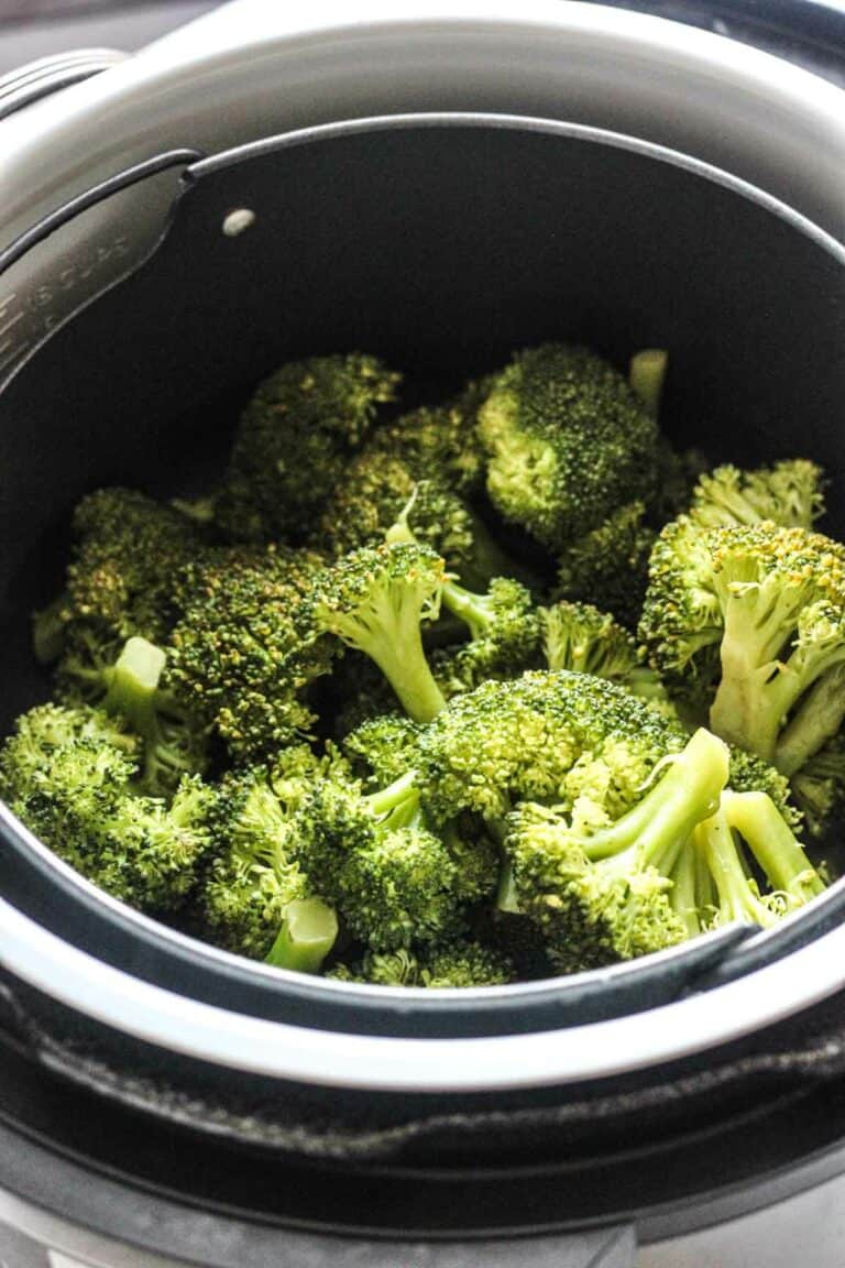 Ninja Foodi steamed broccoli (from fresh or frozen) The Top Meal