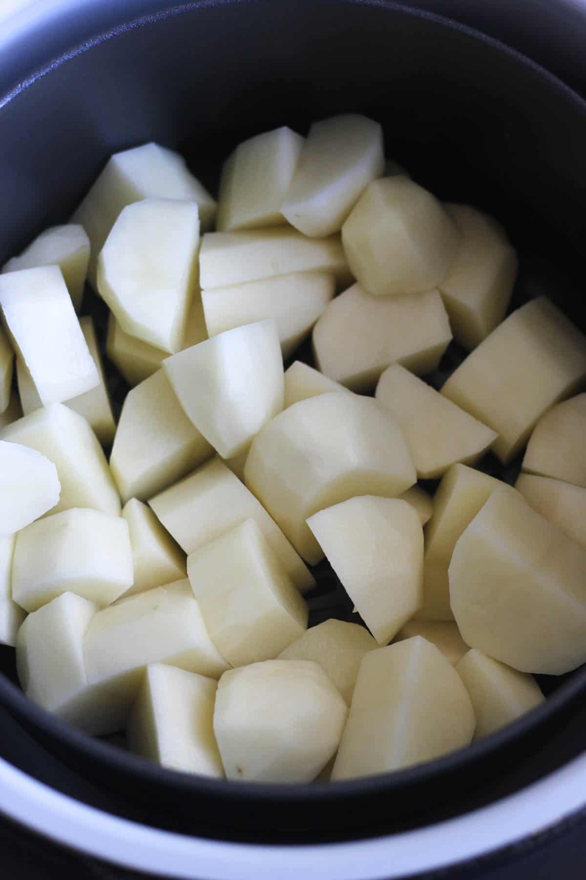 Creamy homemade Ninja Foodi garlic mashed potatoes