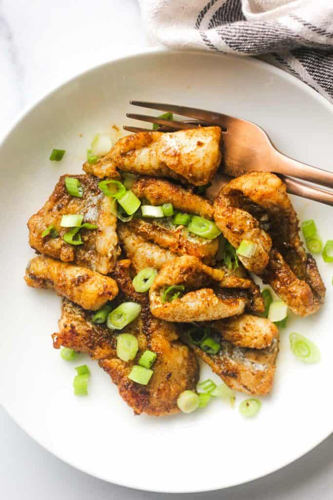 pan seared cajun fish with green onions