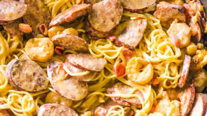 https://thetopmeal.com/wp-content/uploads/2022/11/cajun-angel-hair-pasta-16-720x405.jpg