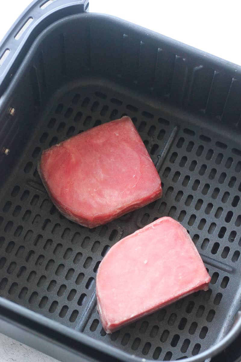 raw frozen tuna steaks in air fryer