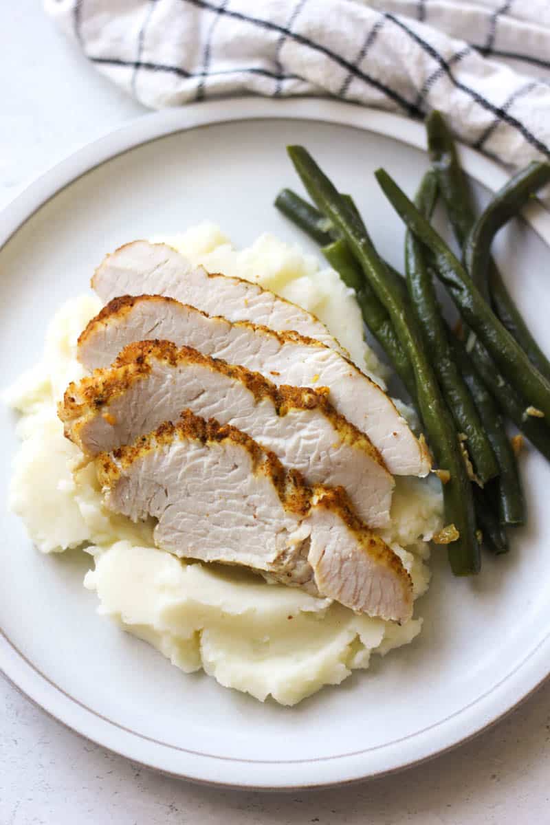 ninja speedi turkey with mashed potatoes and green beans