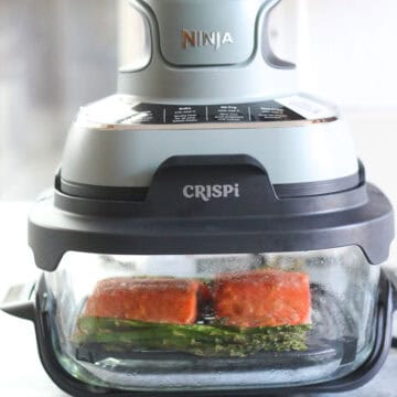 ninja crispi salmon with asparagus